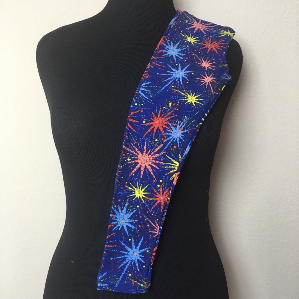 NWT LuLaRoe AMERICANA Kids Leggings